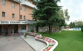 Hotel Embassy